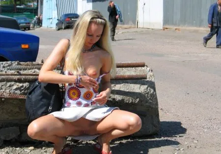 Інтимні прогулянки містом фотозвіт ексгібіціоністки